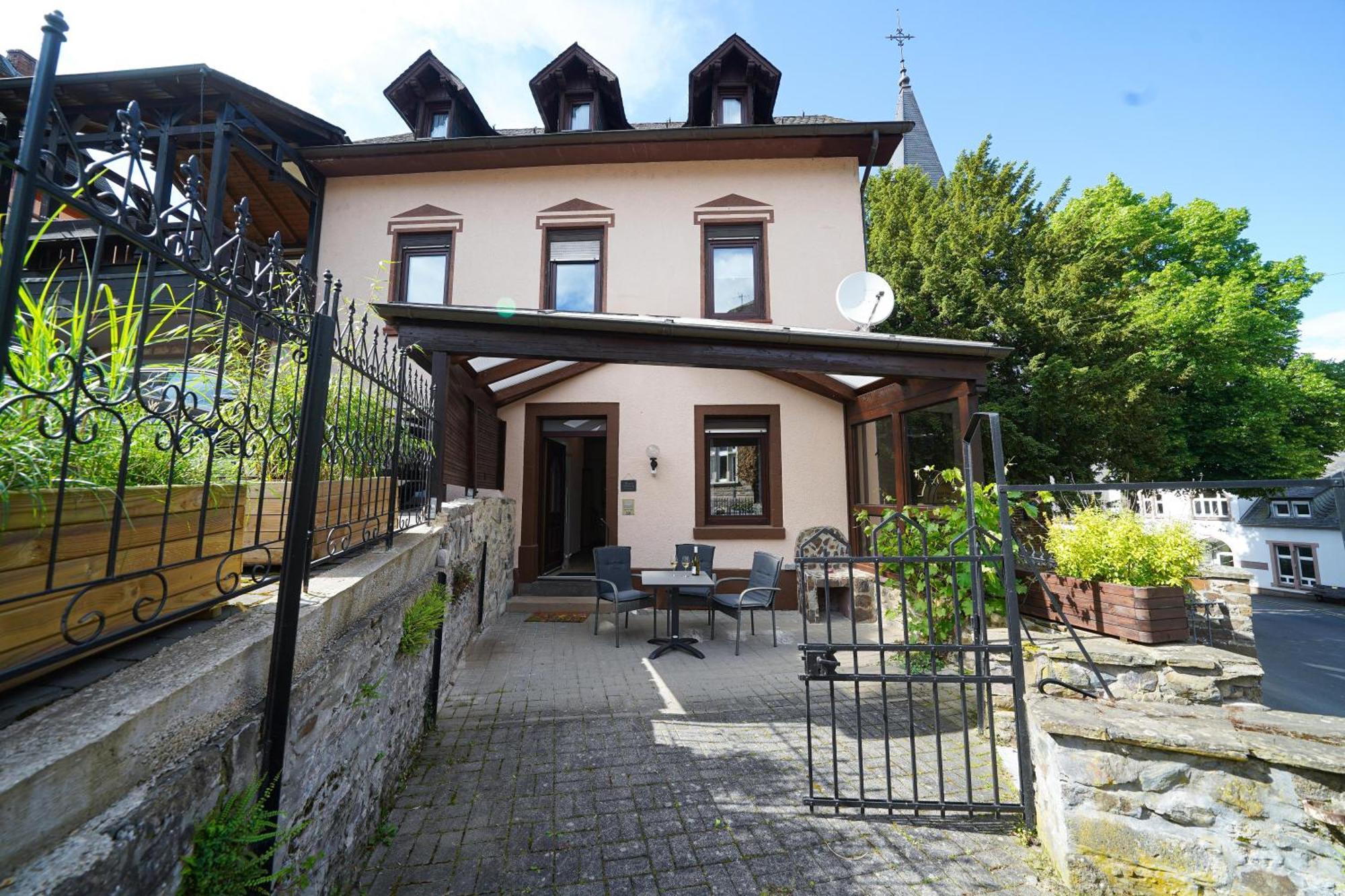 Haus Daniela Oberstadt Cochem Dış mekan fotoğraf